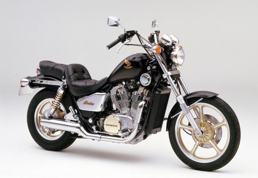 Honda VT750C Shadow